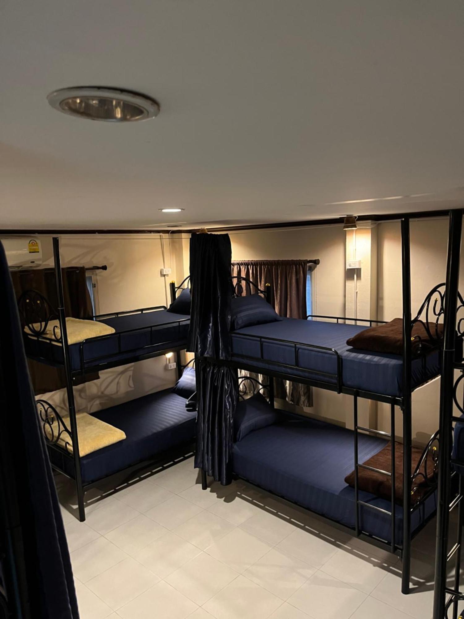 Moon Dolphin Hostel Haad Rin Ngoại thất bức ảnh